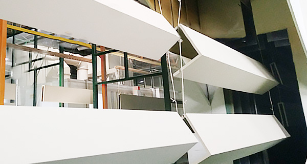 靜電噴塗設備爐内平穩無色差